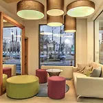 By Ihg 4*