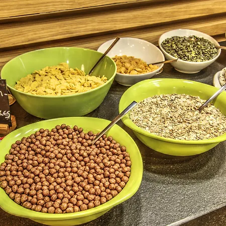 普罗夫迪夫假日酒店&度假村