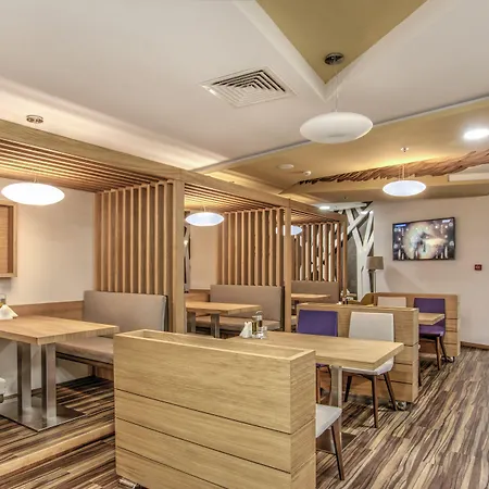 酒店 普罗夫迪夫假日酒店&度假村 4*