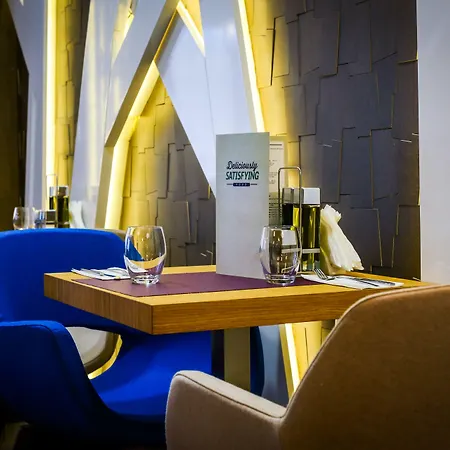 普罗夫迪夫假日酒店&度假村 酒店