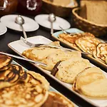 By Ihg Hotel
