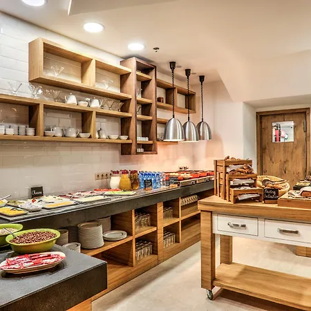 By Ihg 4* Plovdiv