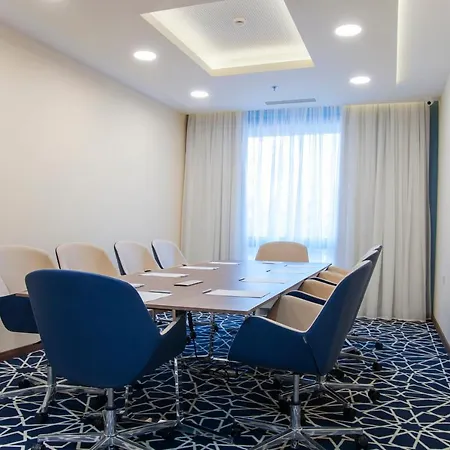 Holiday Inn Plovdiv By Ihg Hotel 4*