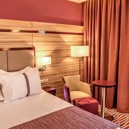 Holiday Inn Plovdiv By Ihg Hotel 4*