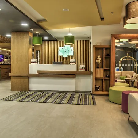 By Ihg Hotel 4*