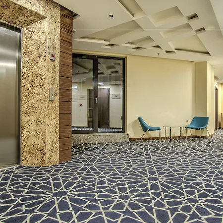 Hotel By Ihg 4*
